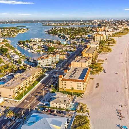Escape To Paradise St. Pete Beach Exterior photo